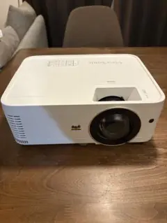 Item thumbnail for item 83d8df6c-f0d3-4de5-9e17-d436229973d4