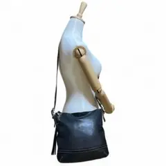 Item thumbnail for item b4d8d082-b563-4c76-a955-458d3982f363