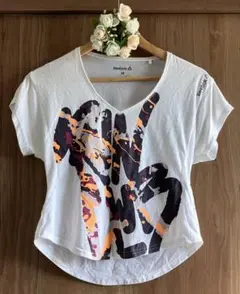 ☆ Reebokリーボック　トレーニング半袖Tシャツ　ヨガ　ランニング　サイズM