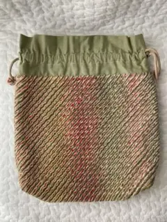 ハンドメイド　スラッシュキルト　パッチワーク　巾着　グリーン
