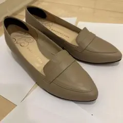 WASHINGTON ベージュ フラットシューズ