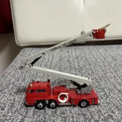 Item thumbnail for item 79f2a187-cb19-40a2-a735-bbf970b27bdd