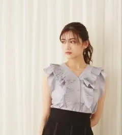プリーツラッフルブラウス （JILL by JILL STUART）
