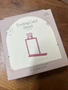 3COINS トレカスタンド　レッド