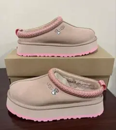 【新品未使用】プレゼント用　2025 新作　限定　tazz love25' 2025年最新】ugg tazz loveの人気アイテム - メルカリ