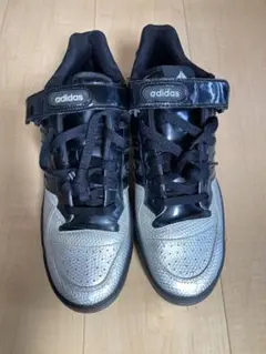 adidas フォーラム　ローカット　希少　コラボ？