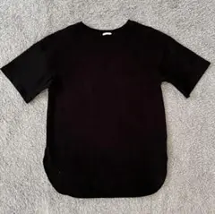 GU 黒 半袖Tシャツ ラウンドヘム