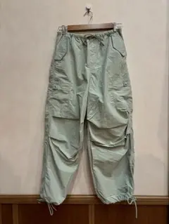 H&M ナイロンパンツ　xs