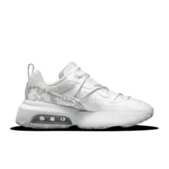 Nike NIKE AIR MAX VERONA VIVA White