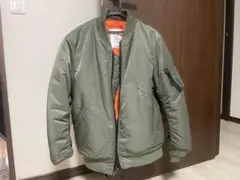 Item thumbnail for item d1d7ec32-44c4-4c4e-99d0-7860b306282d