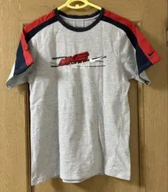 Nike グレー Tシャツ Lサイズ　160