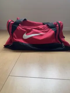 Nike ダッフルバッグ 赤黒