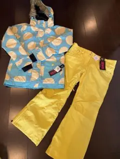 新品♡レディース スノーボードウエア