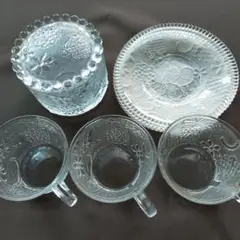 【オススメ】ガラス製 食器セット 小物入れ1 取皿4 ゼリーカップ3 昭和レトロ