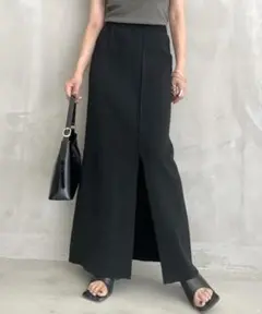 【完売品】AIC. サイドスリットスポンジニットロングスカート