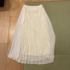 ユニクロ　プリーツスカート