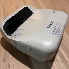 EPSON EB-585W 超短焦点プロジェクター 【動作品】