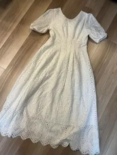 最終価格　アンドクチュール　刺繍ロングワンピース　白　レース　綿　リゾート