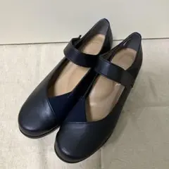 FIRST CONTACT ファーストコンタクト　ネイビー　23.5cm