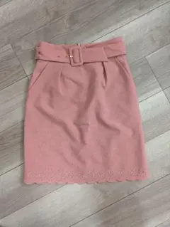 JILLSTUART ピンク タイトスカート ベルト付き スカラップヘム