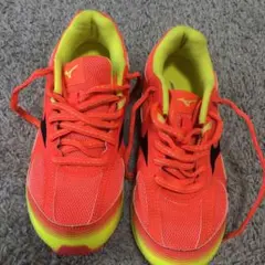 Mizuno オレンジ/イエロー スニーカー21.5