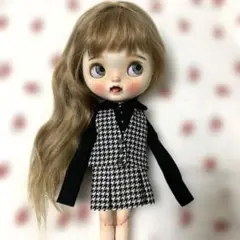 Item thumbnail for item 0835c57c-63d9-4113-969b-686ea2f7a4b1