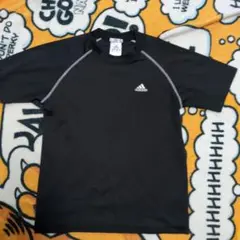 adidas 　 Tシャツ 　140cm