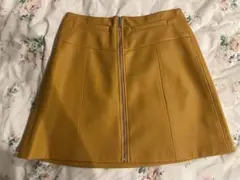 ベルシュカ　レザースカート