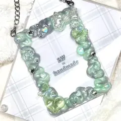 Item thumbnail for item 688bc574-950c-4c21-aaf3-61be942ef6ba