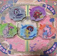 デジモンアドベンチャー　アクリルバッジ　シークレット　ピヨモンなど5点セット