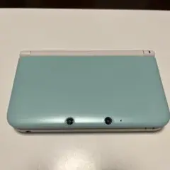 ニンテンドー3DS LL 本体　ミントホワイト　ミントグリーン