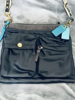 COACH コーチ　サテンとスエードコンビ　ショルダーバッグ　ブラック