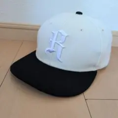 スナップバック　キャップ