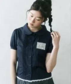 FCMM 【日本限定】TAG BLOUSE / タグブラウス