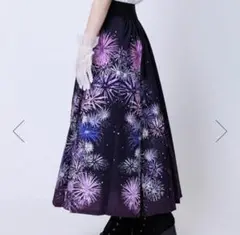 新品タグ付き 花火柄 ロングスカート axes femme