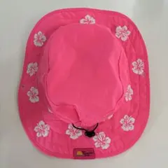 ピンク帽子　アロハ系