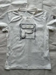 FILA ホワイト Tシャツ Mサイズ