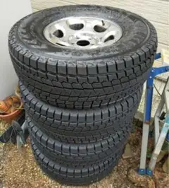 YOKOHAMA iceGUARD G075 LT315/70R17