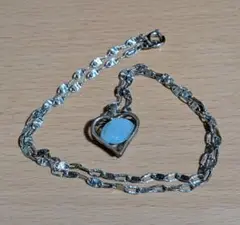 Item thumbnail for item 6a220f6c-5e13-494c-9c8d-4b1f61f608ac