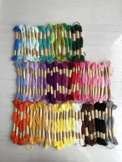 DAISO刺繍糸　まとめ売り（84束）