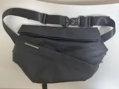 ブラック ボディバッグ・ウエストポーチ