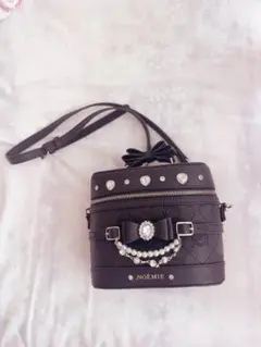 ノエミー ショルダーバッグ 正規品