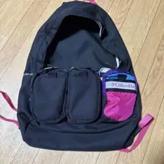 Columbia 黒ピンク リュック・バックパック