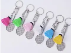 バトミントン キーホルダー シャトル ラケット 部活 お揃い チーム 6色