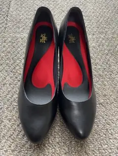 未使用品　黒パンプス　ビジネス最適　就職最適　キビラ　KIBERA　スムーズ