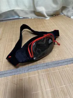 adidas ウエストポーチ 黒/オレンジ　ランニング等に！