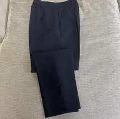 GU タックテーパードパンツ　Lサイズ
