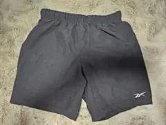 Reebok ショートパンツ ダークグレー