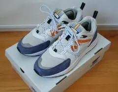 KARHU カルフ　FUSION2.0　　US8（26㎝）