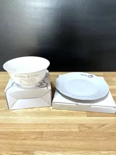 《未使用》ハローキティ　食器　どんぶり　お皿　平皿　マグカップ　グラス　コップ